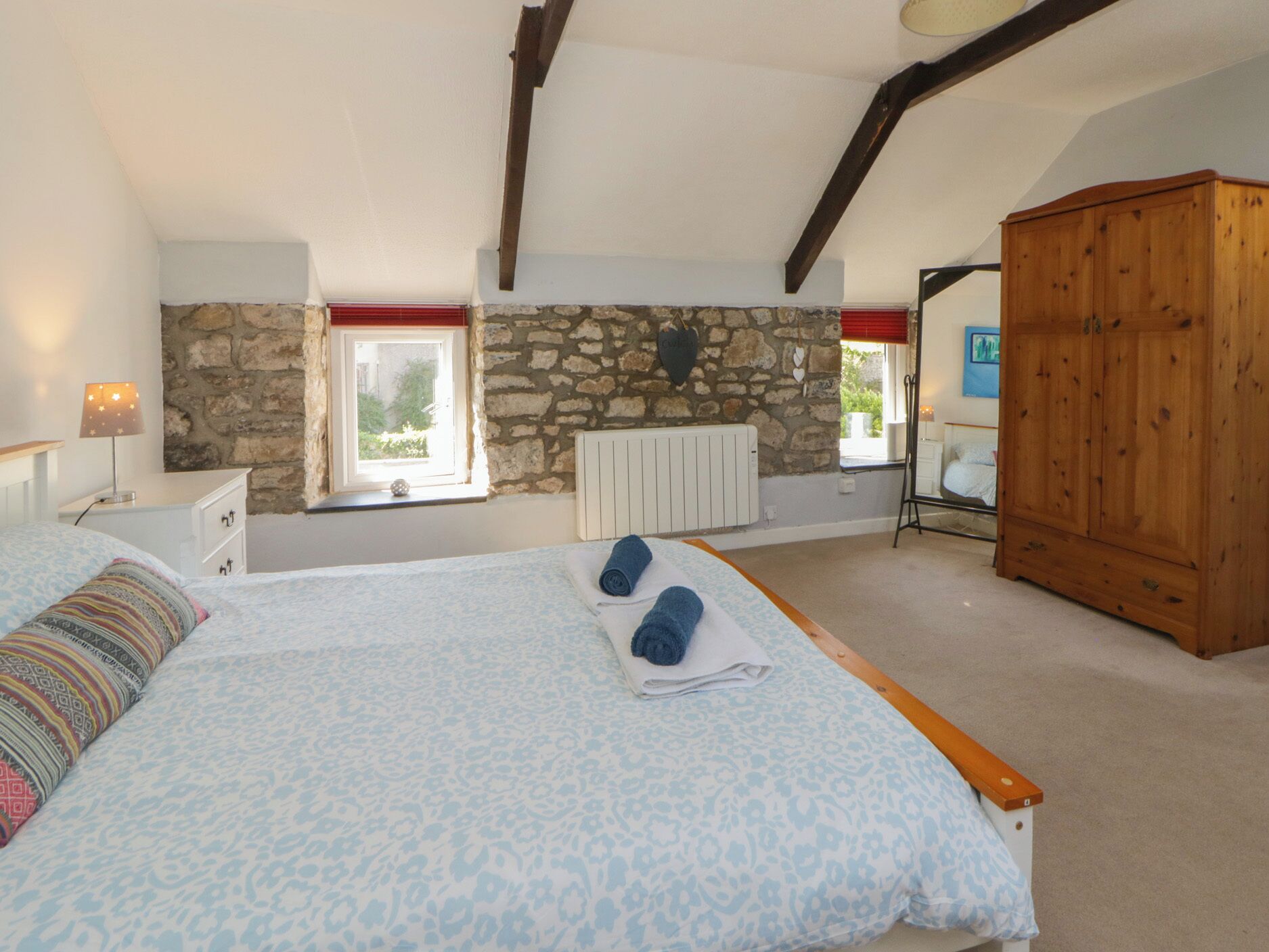 2 bedrooms, individually decorated, individually furnished, free WiFi