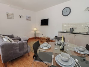 Cottage | Living area