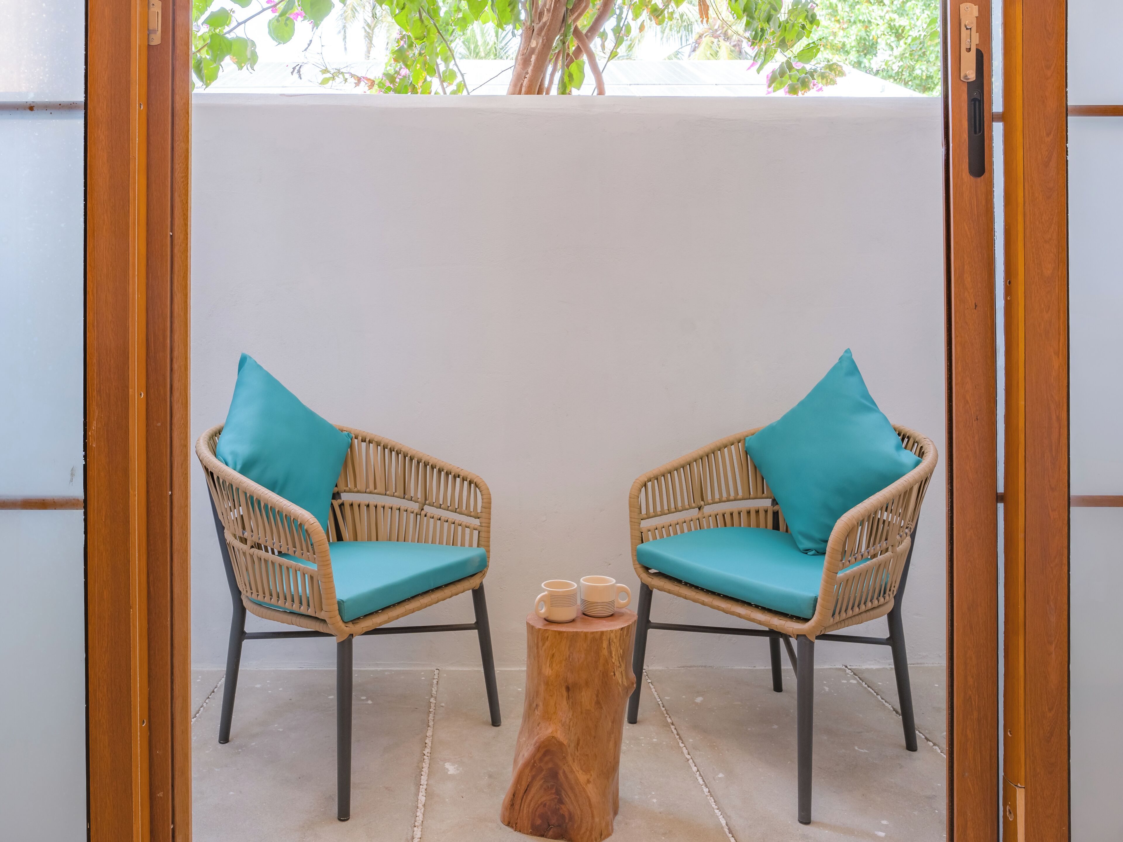 Standard Double Room | In-room safe, desk, laptop workspace, soundproofing