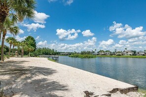 Beach - 5BR Pool Home Near Disney (Kissimmee)