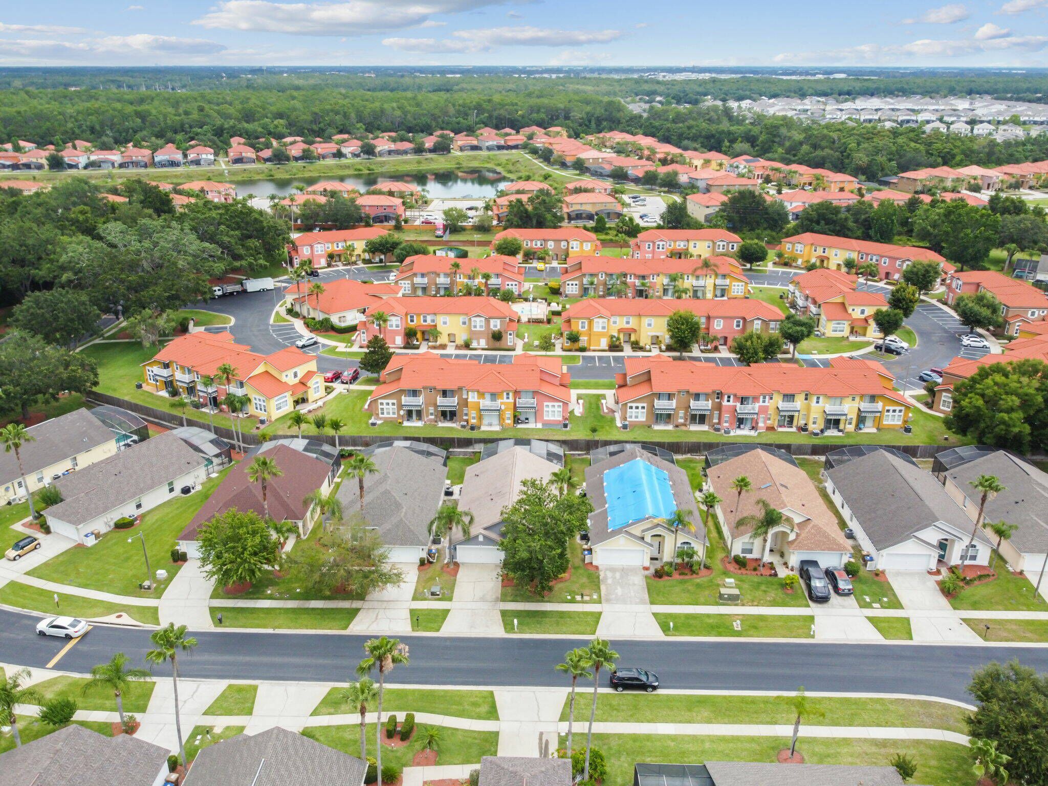 المنشأة من الخارج