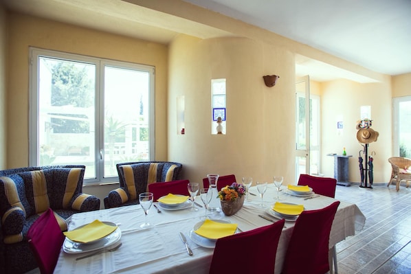 Villa | Salle à manger