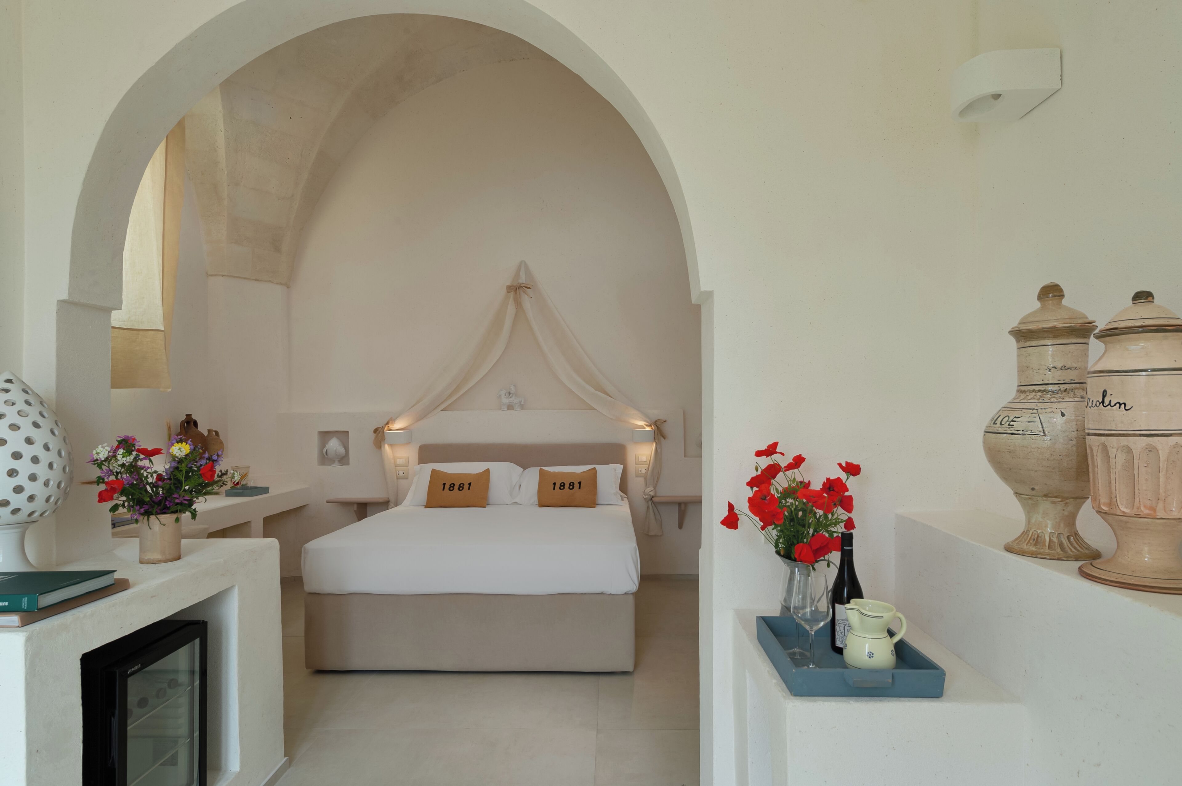 Down duvets, cots/infant beds, free WiFi, bed sheets