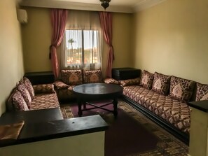 Flat-screen TV - HOLIDAYS APPARTE RESIDENCE (Marrakech)