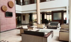 Siddeområde i lobbyen