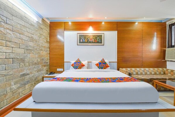 Premium bedding, in-room safe, desk, free WiFi - FabHotel Fly view (Jaipur)