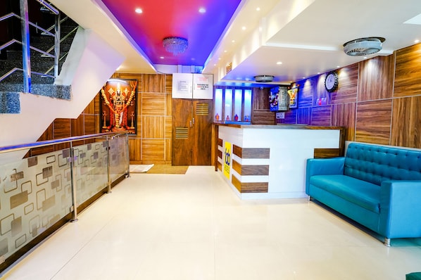 Reception - Fabhotel Kwality Inn (Mumbai)