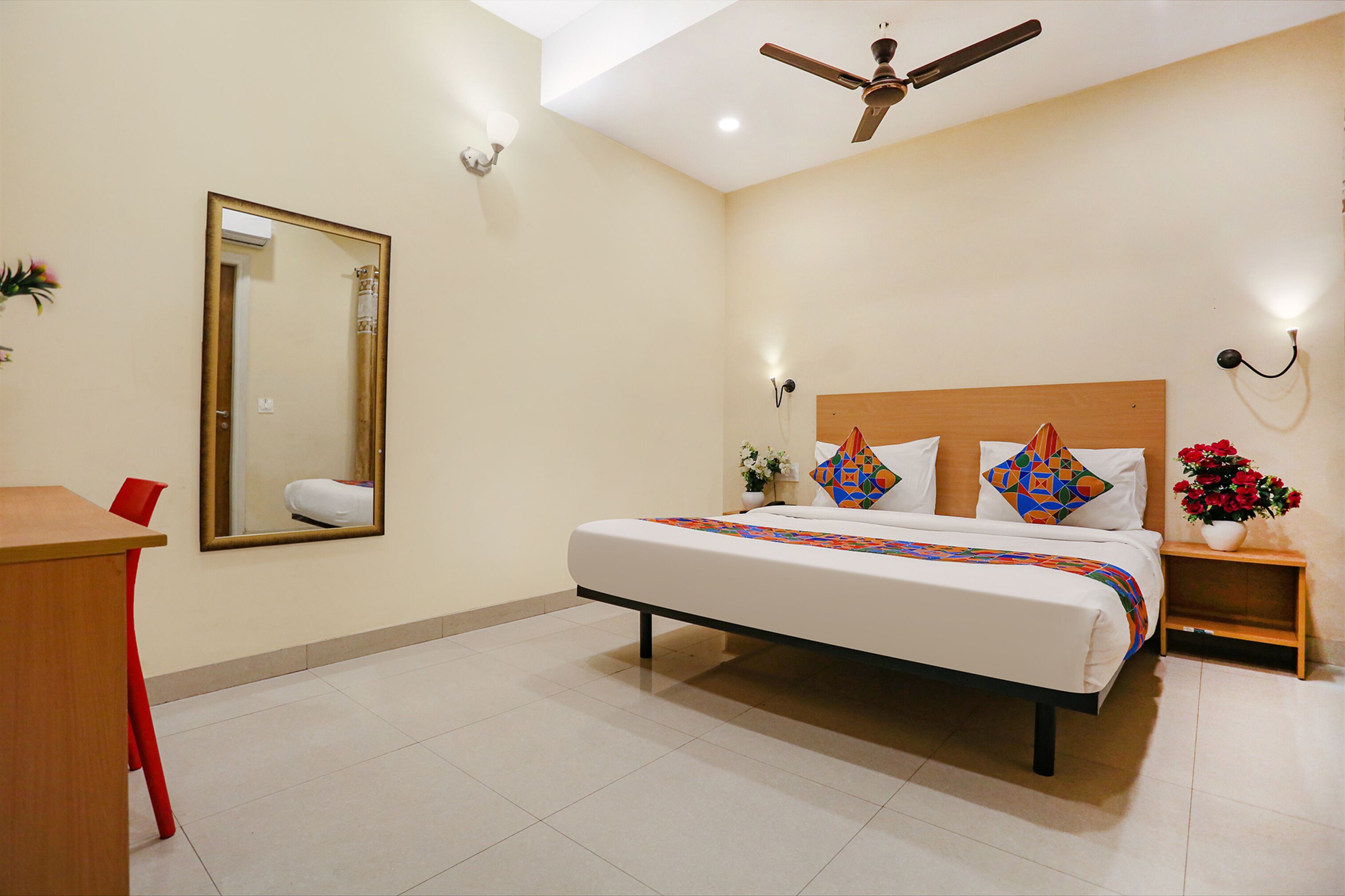 Deluxe Room | Premium bedding, in-room safe, desk, free WiFi