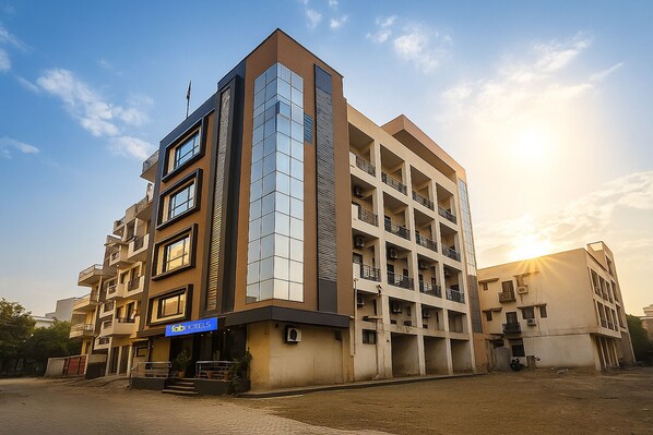 Exterior - FabHotel The Diamond (Ghaziabad)