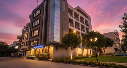 FabHotel The Diamond