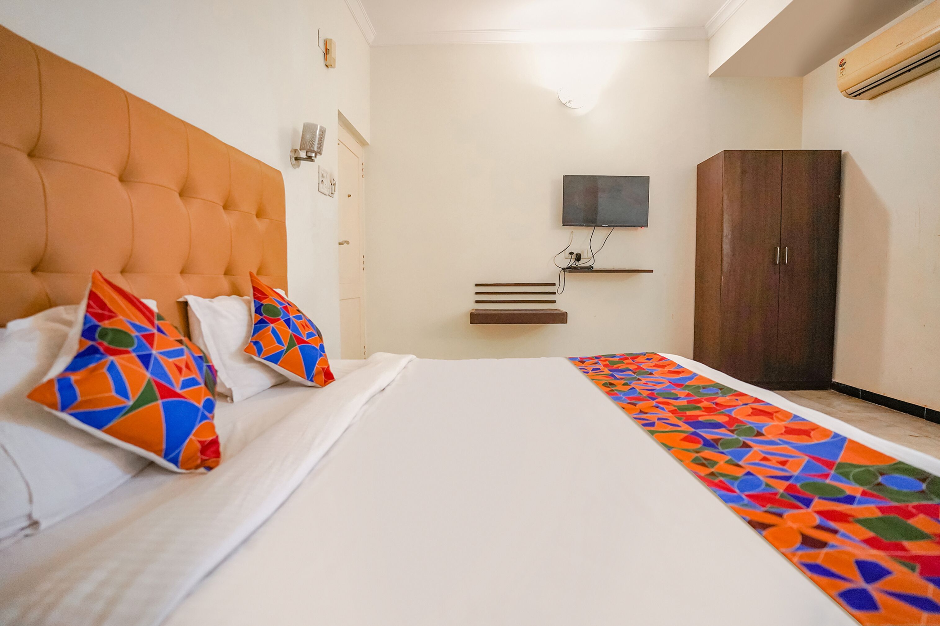 Photo - FabExpress Planet Grande