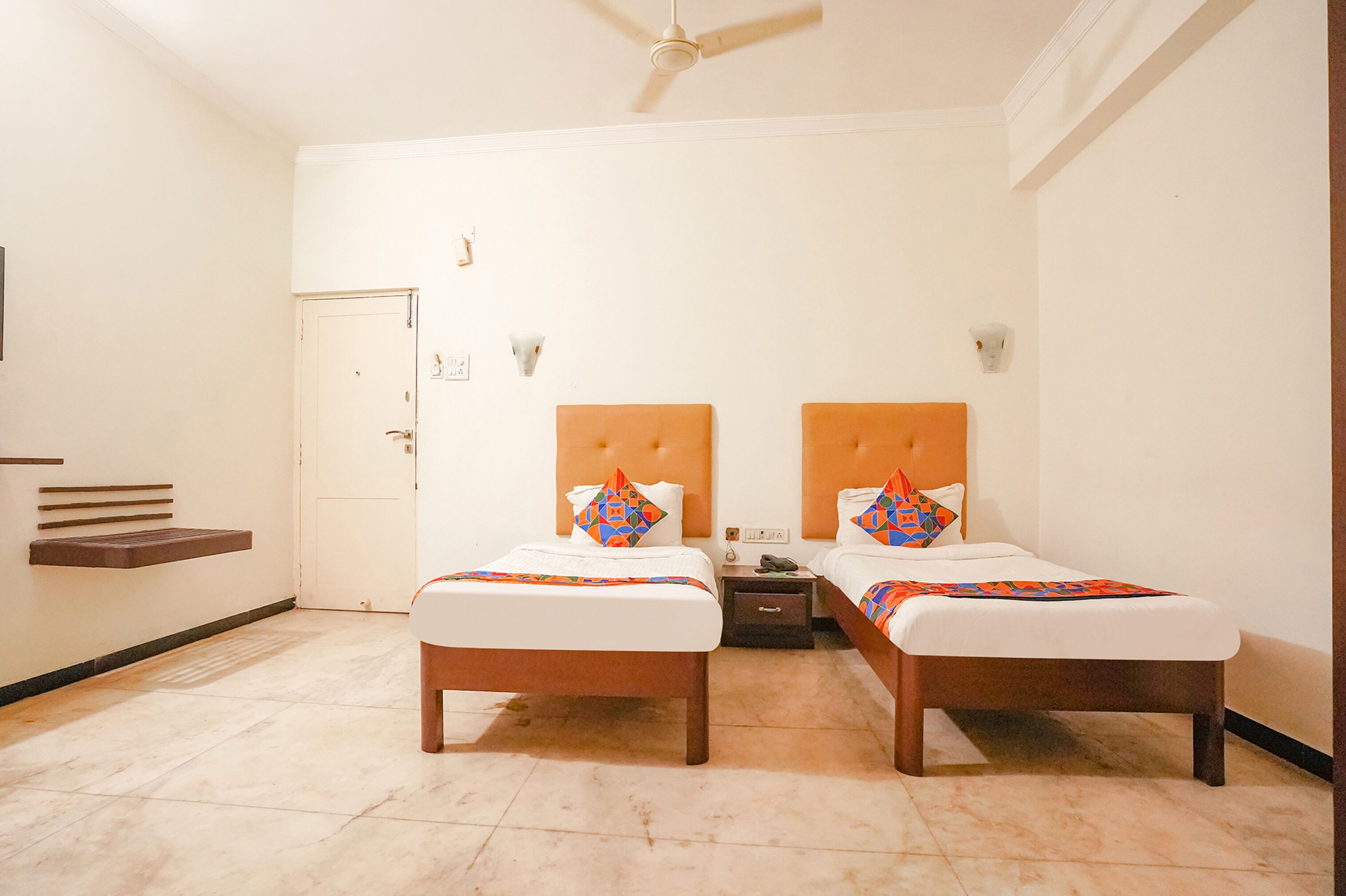 Photo - FabExpress Planet Grande