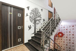 Lobby - Fabexpress Banarasi Kothi (Varanasi)