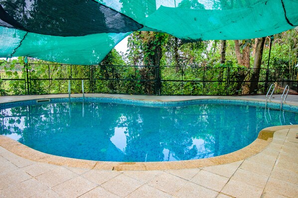 Piscina externa