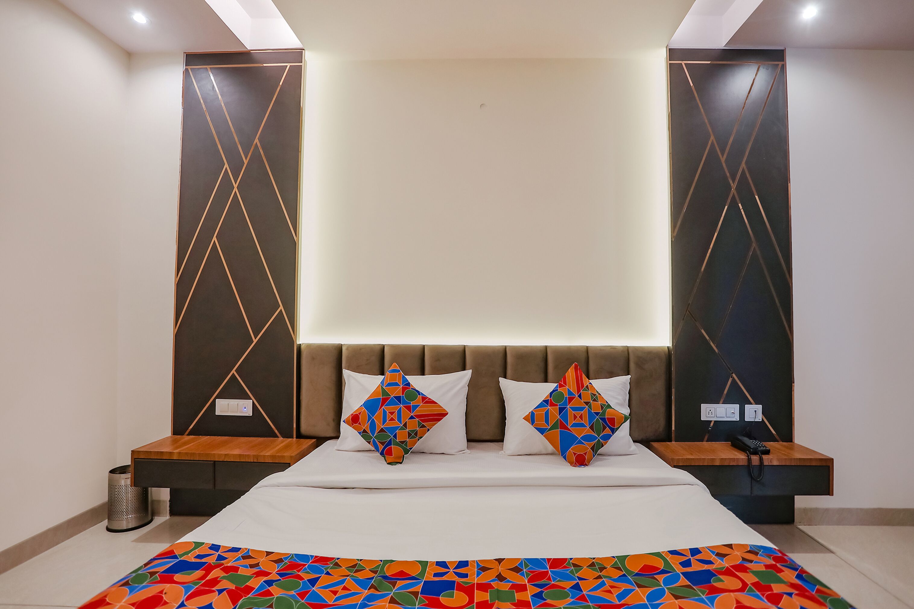 ผ้าปูที่นอนฝ้ายอียิปต์, เครื่องนอนระดับพรีเมียม, ตู้นิรภัยในห้องพัก