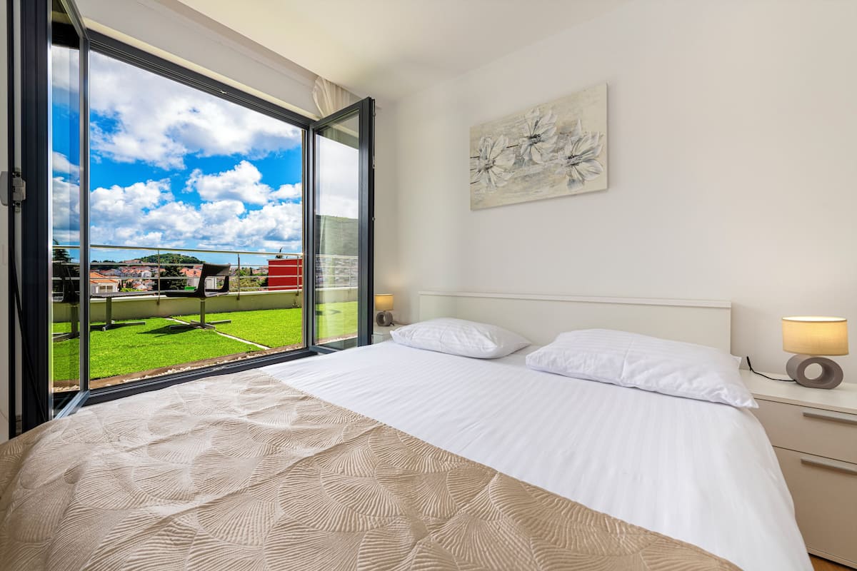 Superior Apartment | 2 bedrooms, free WiFi