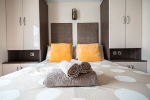 2 Schlafzimmer, Reisekinderbett, WLAN
