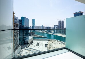 Deluxe Apartment | Balcony