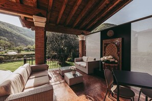 Outdoor dining - Suite Diamante (entire apartment with Jacuzzi) (Badia Calavena)