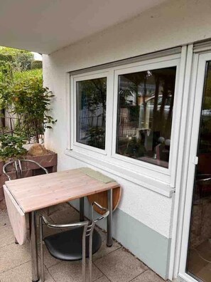 Unclassified image, 5 of 13, button