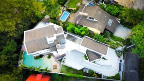 Villa | Exterior