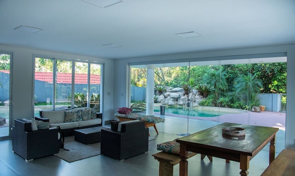 Villa | Vista desde la propiedad