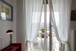 Panoramic Apartment | Terrace/patio