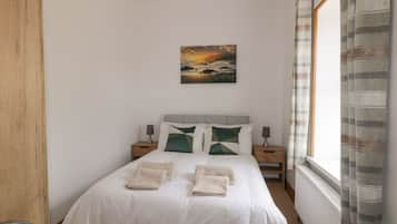 3 kamar tidur dan didekorasi berbeda-beda