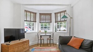 Apartment, 2 Queen Beds | Living area - 2-bedroom Apartment in Camden (London)