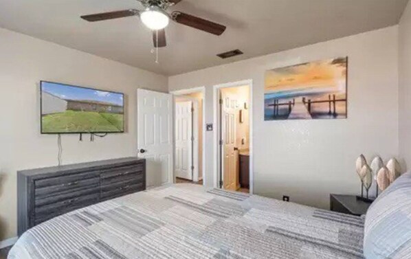 3 bedrooms, WiFi, bed sheets