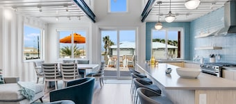 New Coastal Container Home! Private pool, pet friendly!