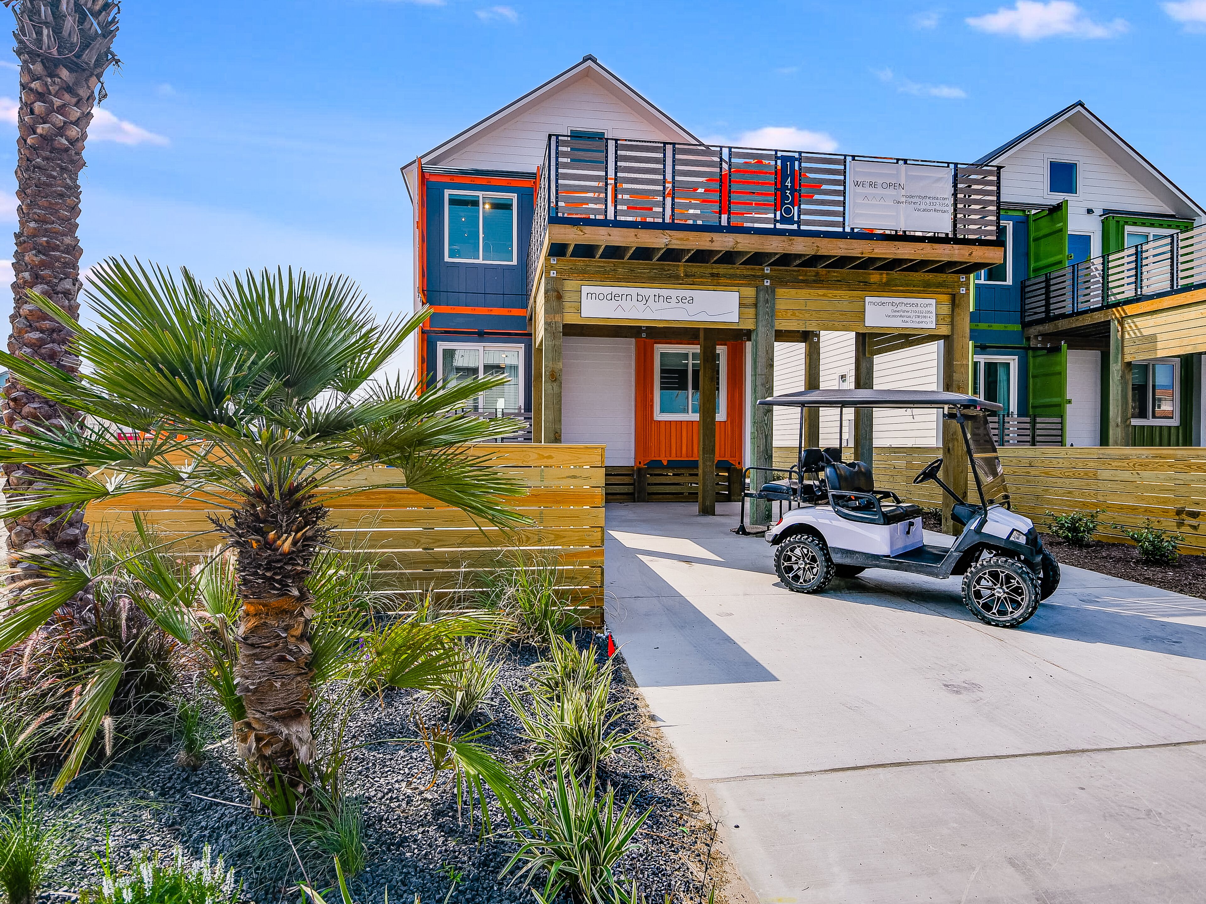 New Coastal Container Home! Sleeps 10, private pool, pet friendly!