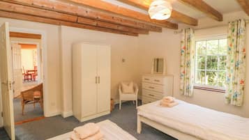 5 chambres, décoration personnalisée, ameublement personnalisé