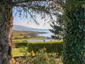Cottage - Whispering Pines (Glanlough)