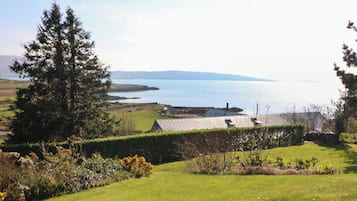 Cottage | Property grounds