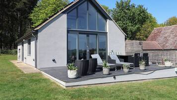 Cottage | Front of property