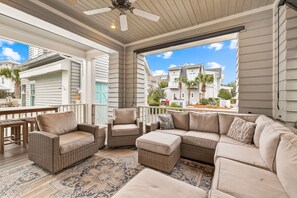 TV, stereo - Coastal Getaway with Private Pool, Elevator, Lookout Tower and Golf Cart (Watersound)