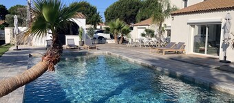 Villa Magalie Avec Grande Piscine,à 2min de la Plage !