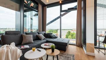 Superior-Apartment | 1 Schlafzimmer, hochwertige Bettwaren, Betten mit Memory-Foam-Matratzen