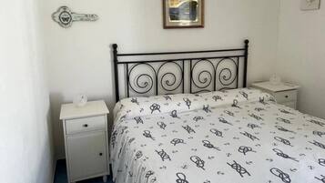 2 dormitoris i roba de llit