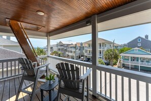 Property grounds - Modern 3BR Townhome with Ocean Views ! (Wrightsville Beach)
