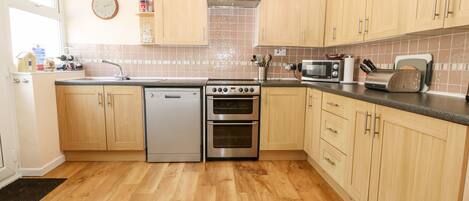 Fridge, dishwasher, electric kettle, toaster