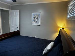 3 bedrooms, iron/ironing board, free WiFi, bed sheets - 3-bedroom vacation home near Cape Fear River (Lillington)