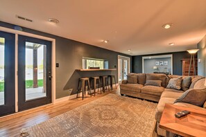 Maison, 4 chambres | Aire de séjour | Téléviseur connecté, services de diffusion en continu