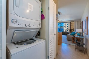 Interior - Sugar Beach Resort, #412 1 Bedroom Condo by RedAwning (Kihei)