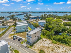 Exterior - New Luxury Home, Boat Slip and EV Charger - Salt and Sand (Cortez)