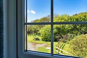 Interior - Trethew Cottage (Wheal Buller)