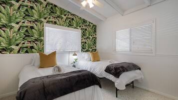 2 bedrooms, free WiFi, bed sheets