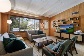 TV connectée, espaces bureaux