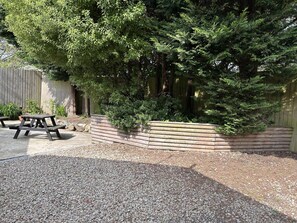 Cabin, 1 Queen Bed | Property grounds